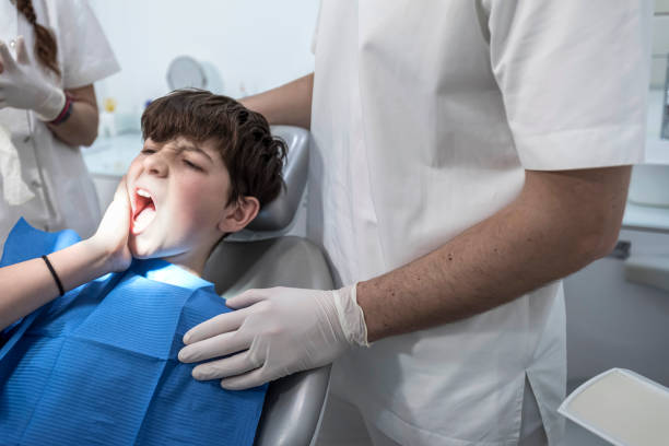 Best Emergency Treatment for Oral Infections in East Oakdale, CA